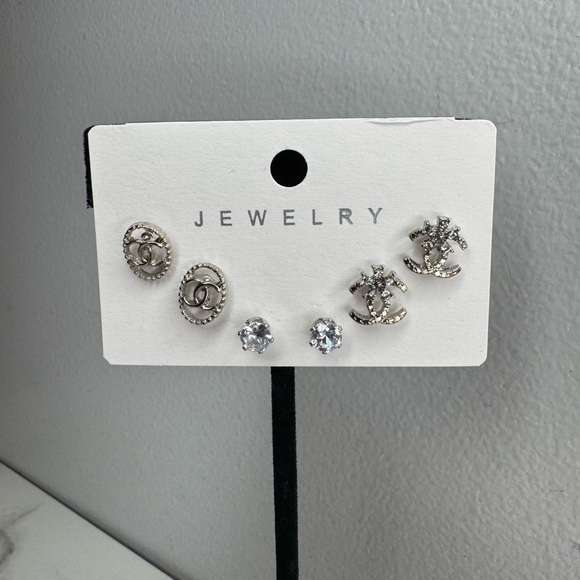 Earring Set - Picture 4 of 6